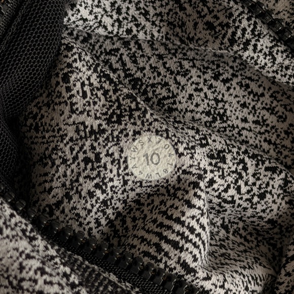 Lululemon Define Jacket - Picture 5 of 5